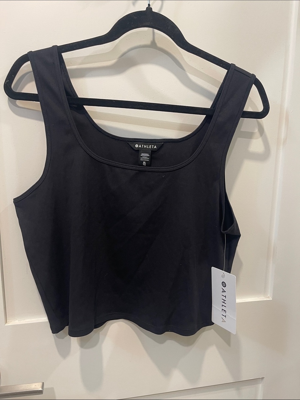 Athleta Black Scoop-Neck Tank Crop sz XL NWTs